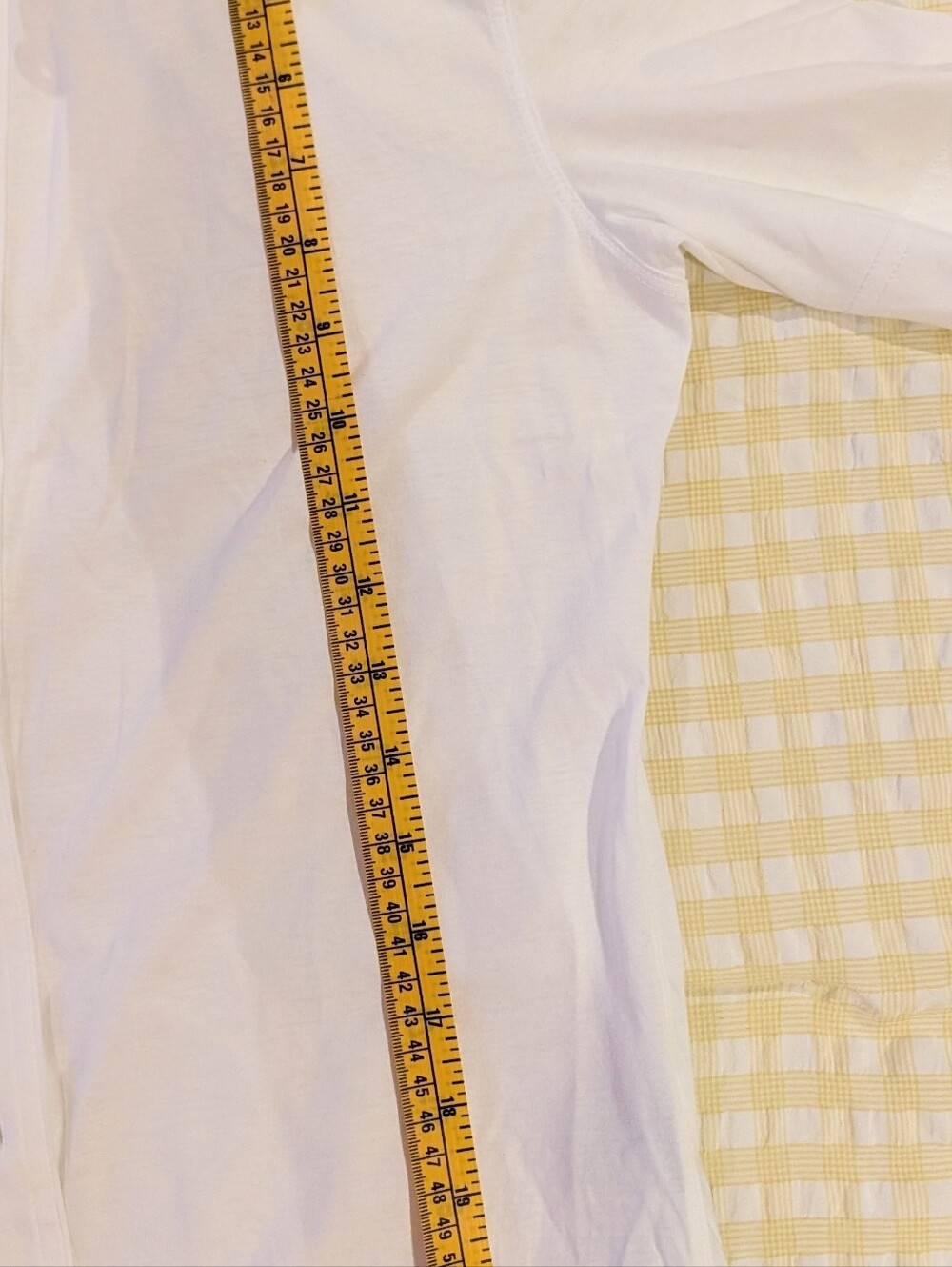 White Short-Sleeve Button Front Shirt - Classic Women's Top - Picture 10 of 10